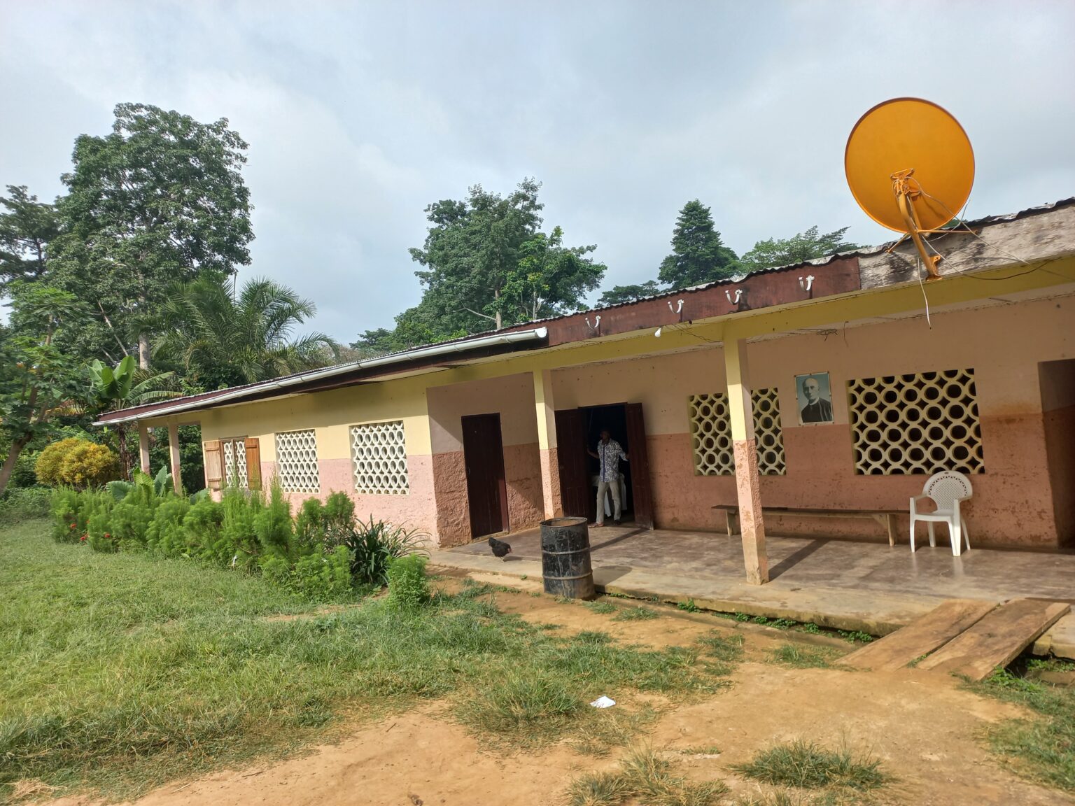 Infrastruttura del progetto per l’accesso all’acqua potabile a Edea, Cameroun